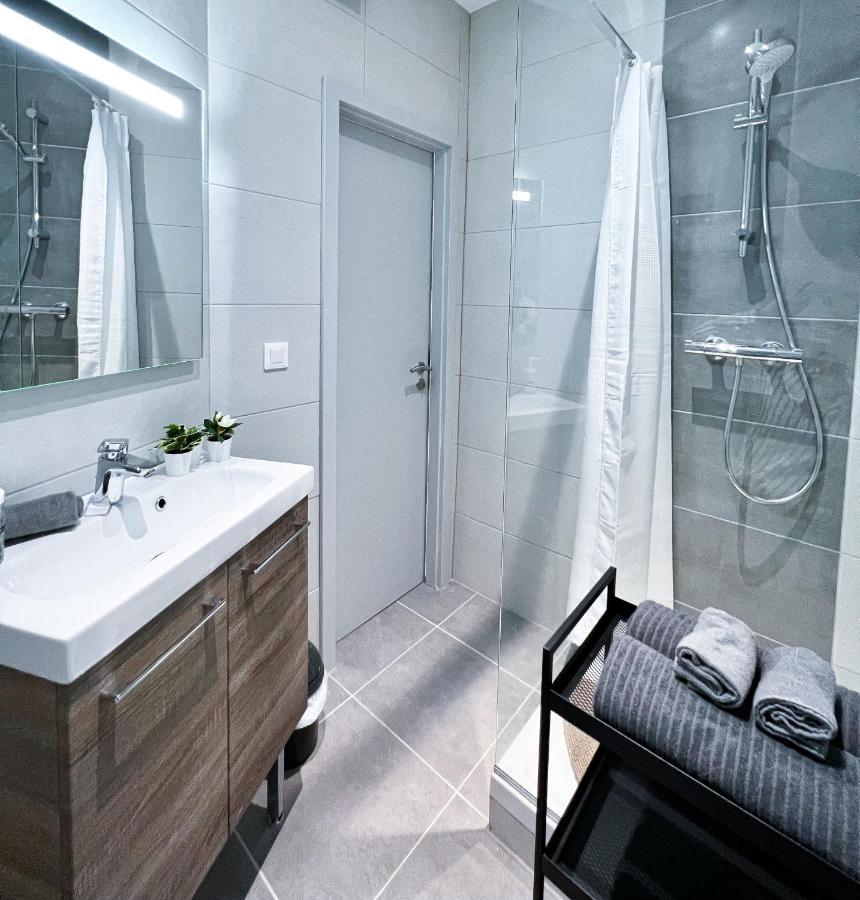 Apartment Le Paradis Fiscal, 5min Bale, Parking Prive *