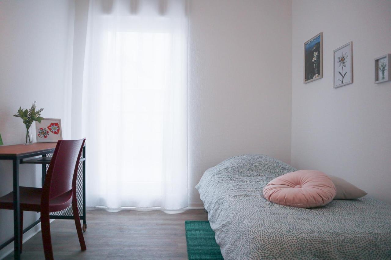 Le Paradis Fiscal, 5min Bale, Parking Prive Saint-Louis (Haut-Rhin)